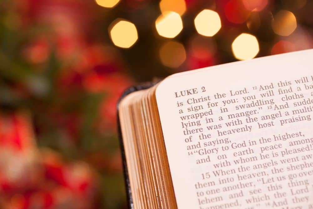 The Christmas story in Luke 2, baby Jesus, heavenly Child, Christmas, God's Love